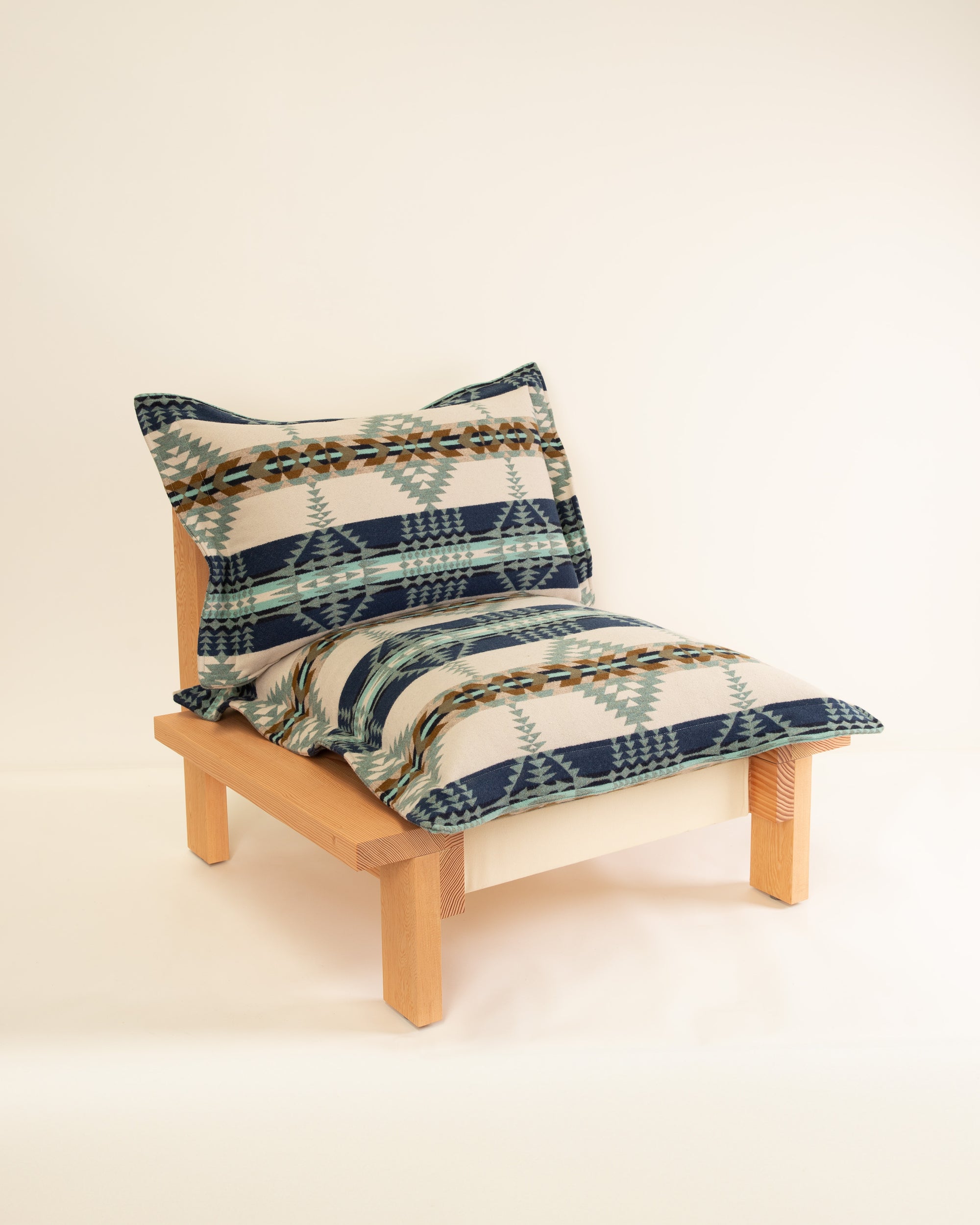 Pendleton Stanley Lounge