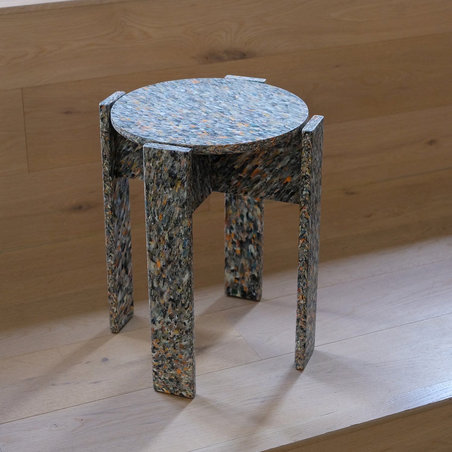 Recycled Simon Says Stool