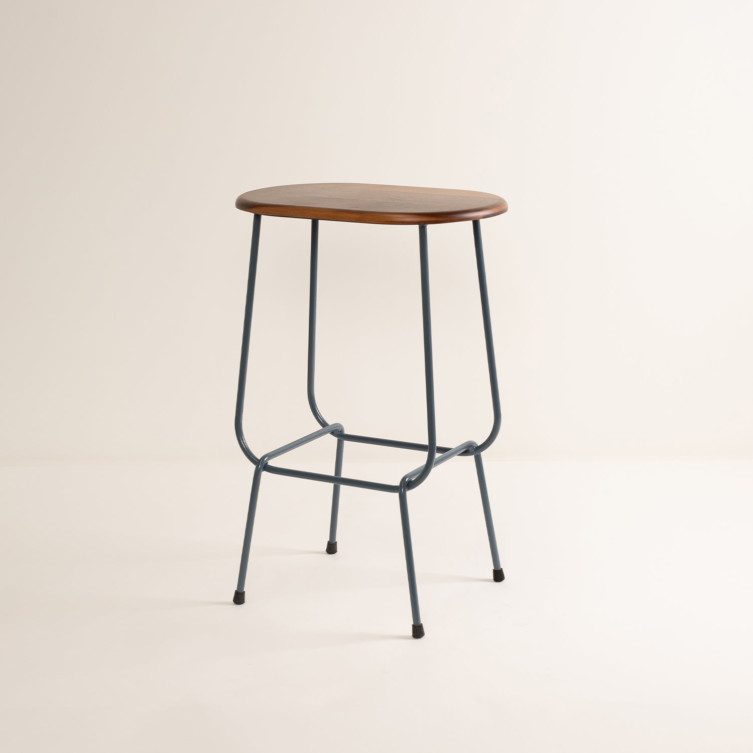 UU High Stool